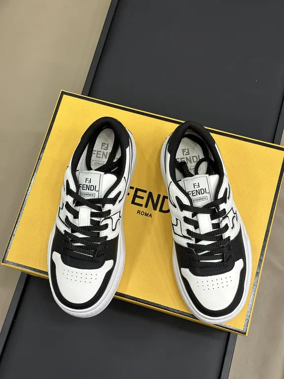 Fendi Shoe 